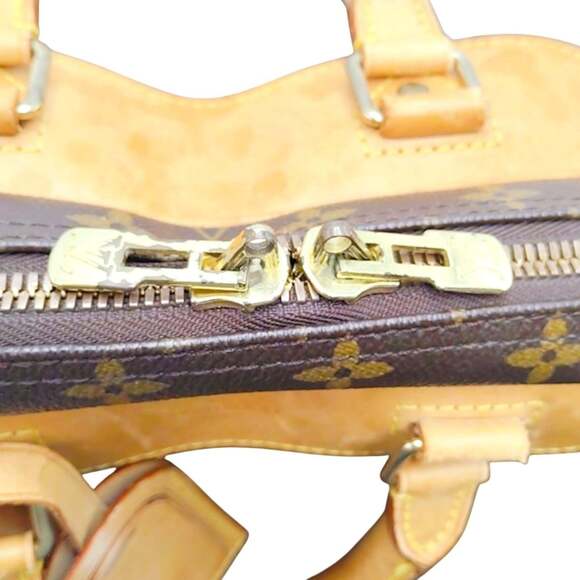 LOUIS VUITTON Authentic Brown Monogram Canvas Boston Bag